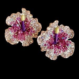 Vintage Joan Rivers Hibiscus Pave Post Earrings With Swarovski Crystal Stones